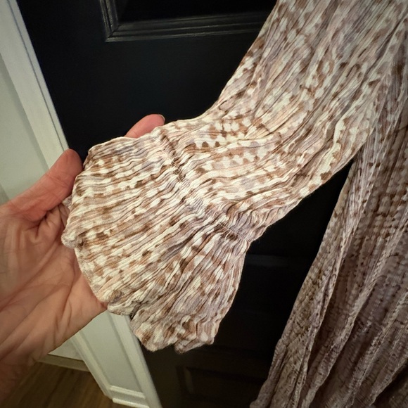 Vici Textured Boho Dress - Cream and Tan - Picture 4 of 4